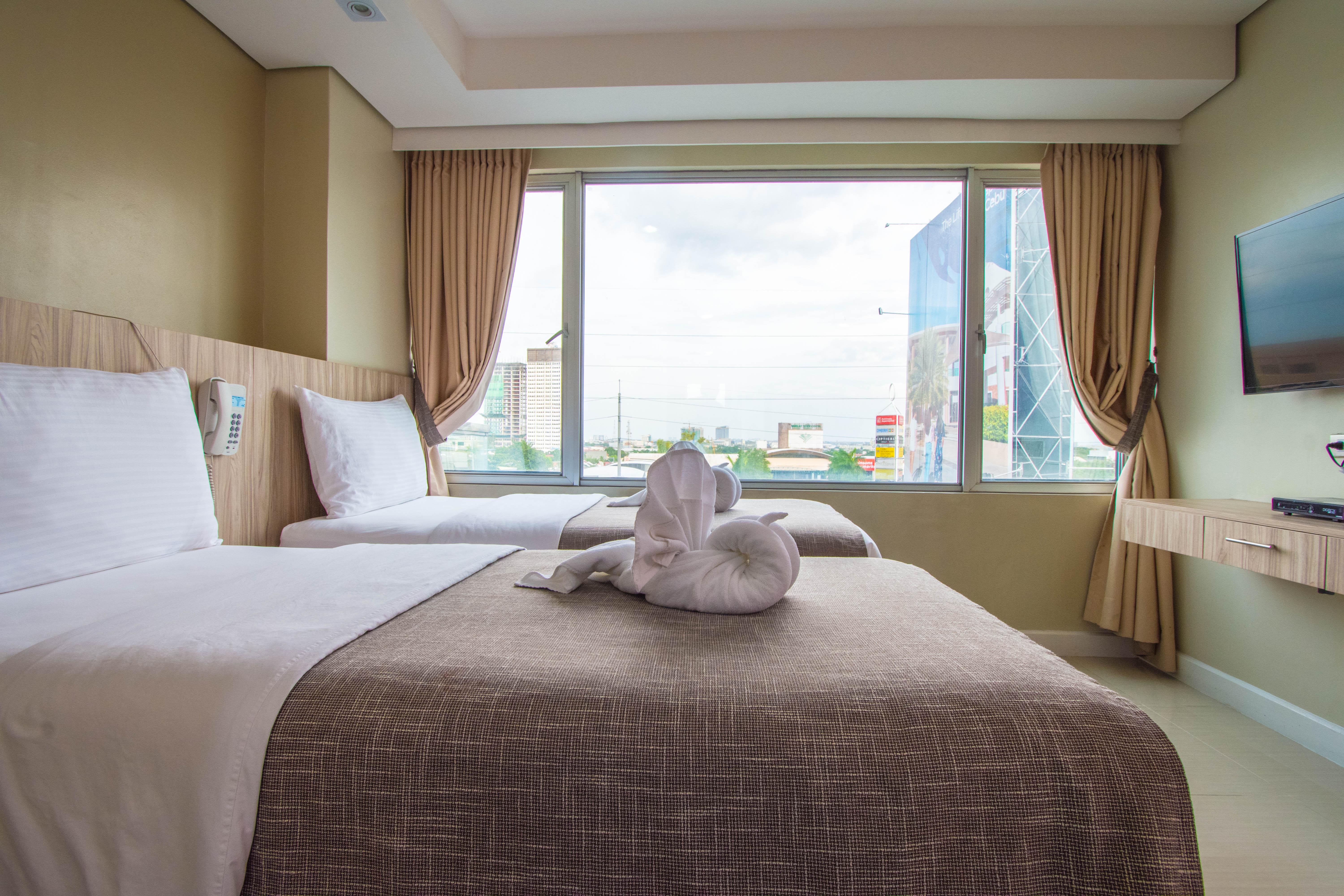 Alicia Apartelle Cebu Extérieur photo
