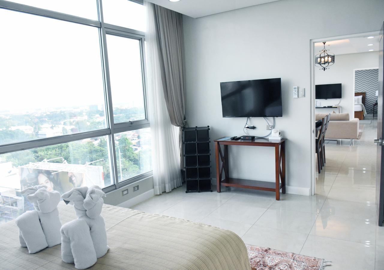 Alicia Apartelle Cebu Extérieur photo